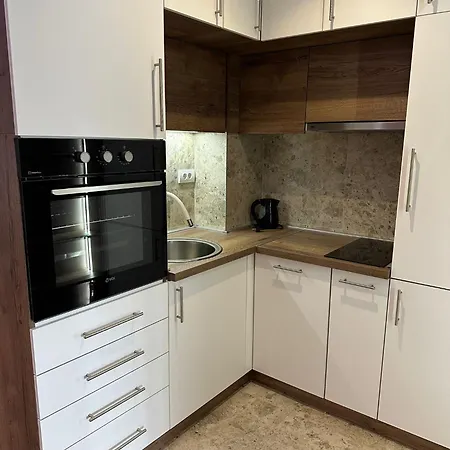 Lust Premium Iii Kragujevac