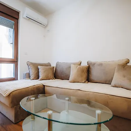 Lust Premium Iii Apartment *