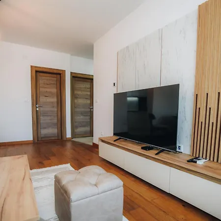 Lust Premium Iii Apartment