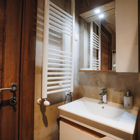 Lust Premium Iii * Kragujevac