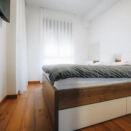 Lust Premium Iii Apartment *