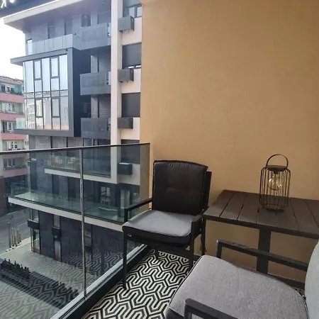 Lust Premium Iii Apartment Kragujevac