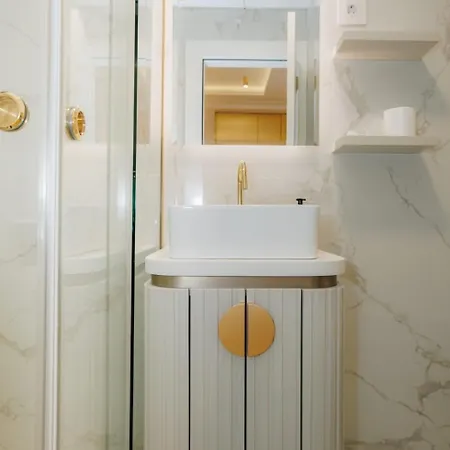 Lust Premium Iii Kragujevac