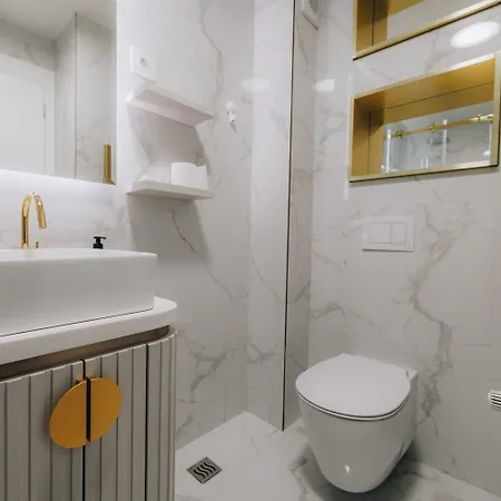 Lust Premium Iii Apartment