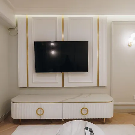 Lust Premium Iii
