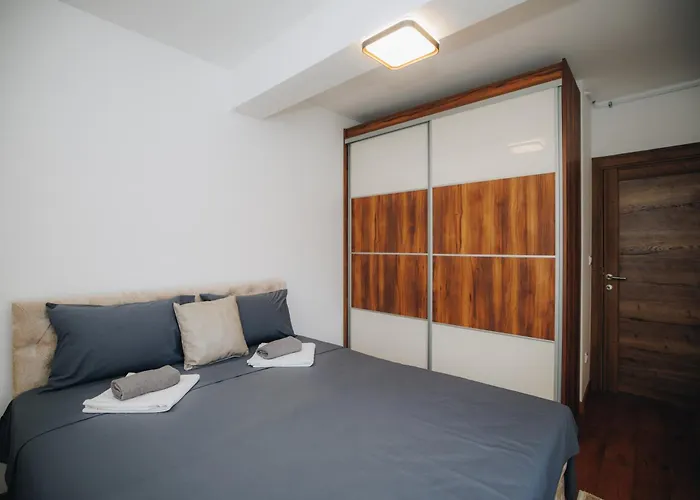 Lust Premium Iii Апартаменты *