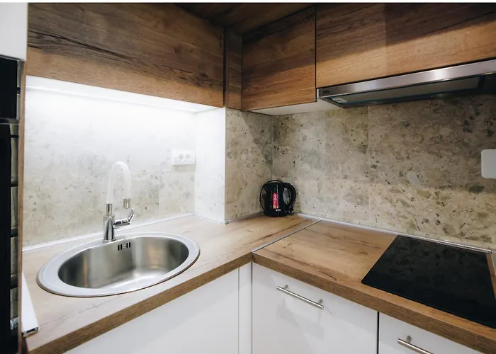 Lust Premium Iii Крагуевац