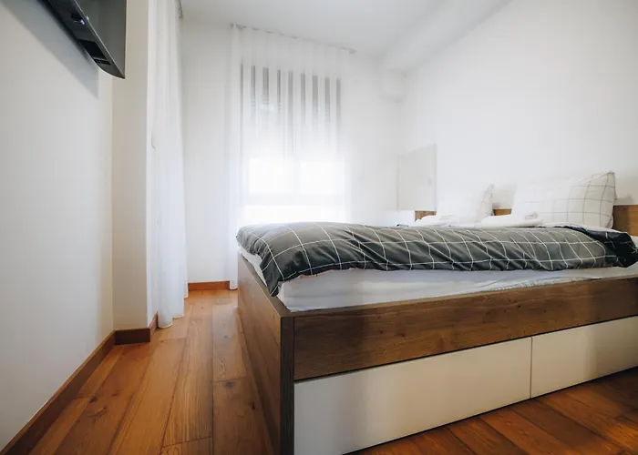 Lust Premium Iii Апартаменты *