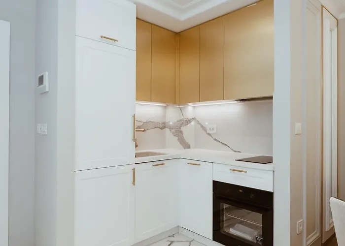 Lust Premium Iii Крагуевац